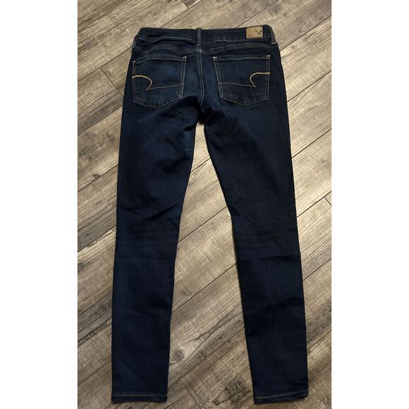 American Eagle Jeans Mid Rise Super Super Stretch Jegging Size 6 - Picture 6 of 7